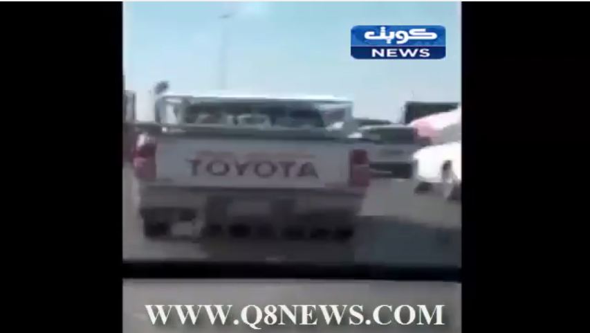 فيديو: خليجي يكاد يجن بسبب ما كتبه مصري على سيارته !!