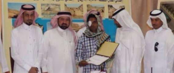 العين بالعين.. سعودي ينتظر الجزاء بالمثل بعد اقتلاعه عين عامل نظافة