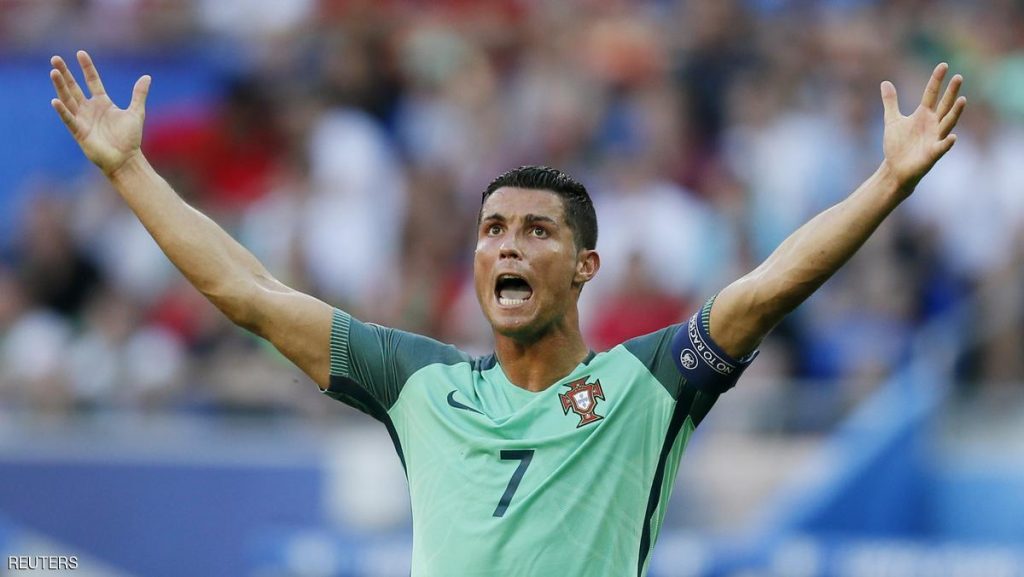 رونالدو أول لاعب يسجل بأربع نسخ لليورو