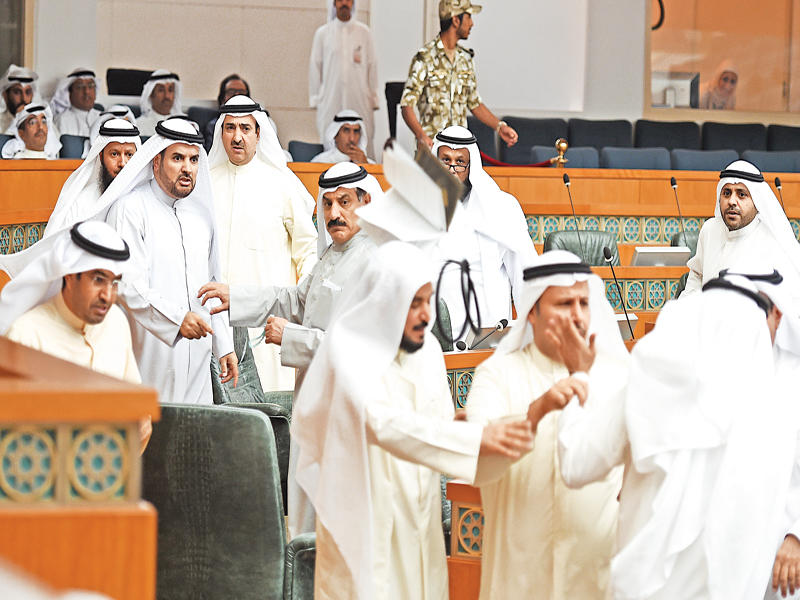 «البلدية» يعبر و«المناقصات» اليوم