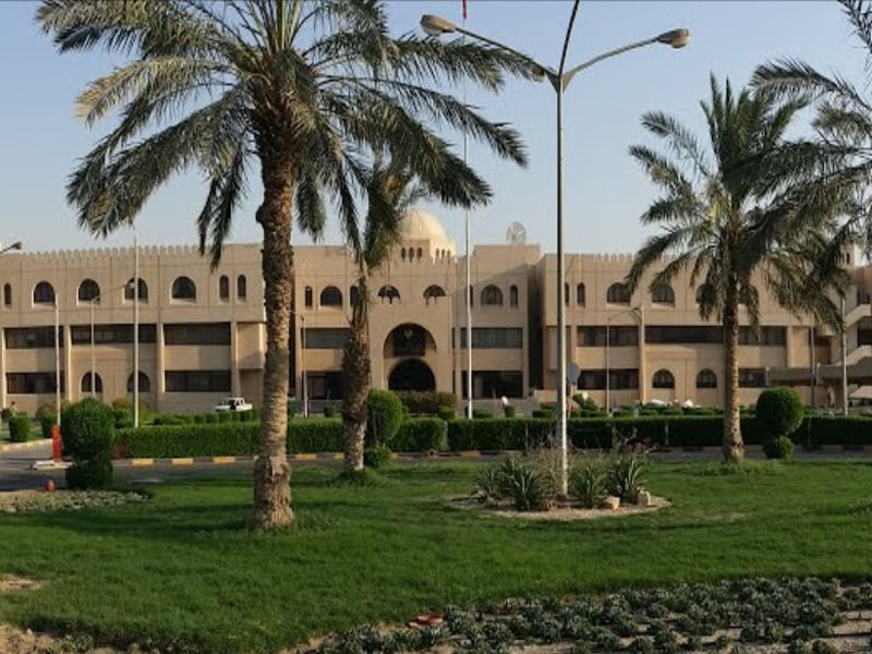 الفحوصات تكشف إصابة 300 كويتي و1000 وافد بالإيدز