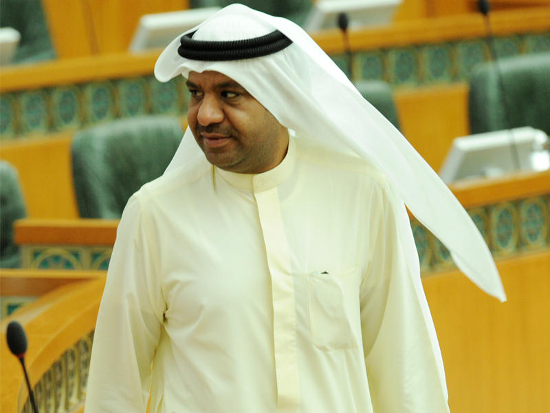 القضيبي: الصانع ابلغني وقف معاملات التسجيل العقاري