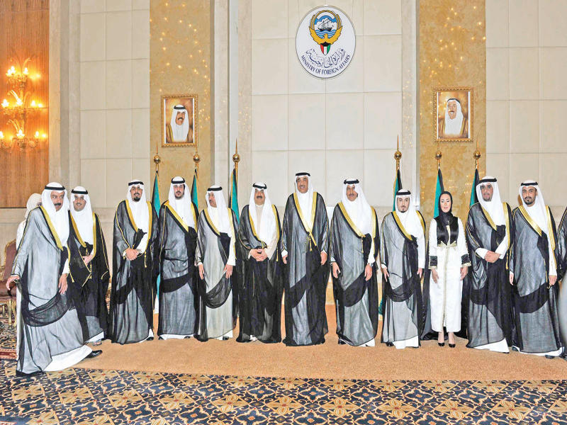 الجارالله: عودة السفراء الخليجيين مشروطة بتعديل نهج طهران