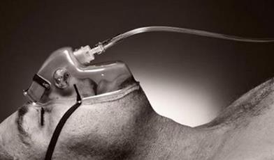 هل تعرف ماذا يحدث للانسان قبل لحظات الموت ؟