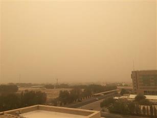 «الداخلية» تدعو مرتادي الطرق إلى توخي الحذر لسوء الأحوال الجوية