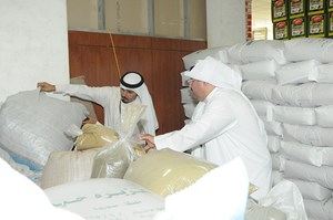 البلدية: إتلاف 74 كيلو من المواد الغذائية وغلق محلين جزارة في الشويخ