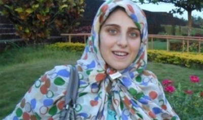 البرلمانية مانويلا بارباتو.. أسلمت فاهتزت ايطاليا غضباً!