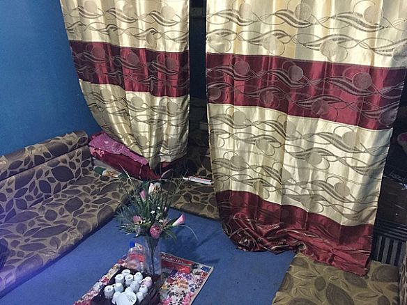 مداهمة ٨ اوكار للدعارة في الجليب