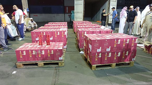 احباط تهريب شحنة خمور  قادمة من الامارات في أول أيام رمضان