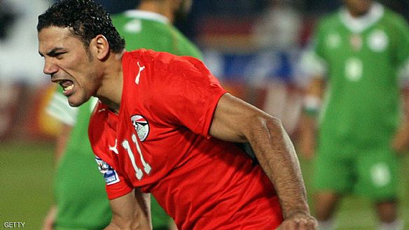 منع نجم منتخب مصر السابق من السفر بسبب حكم قضائي