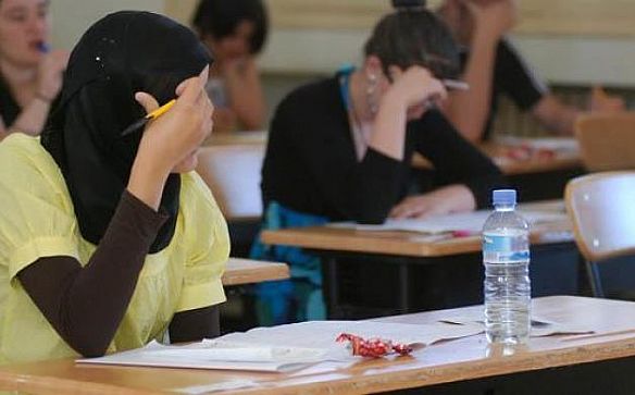 تسريب امتحانات الثانوية بالمغرب عبر فيس بوك