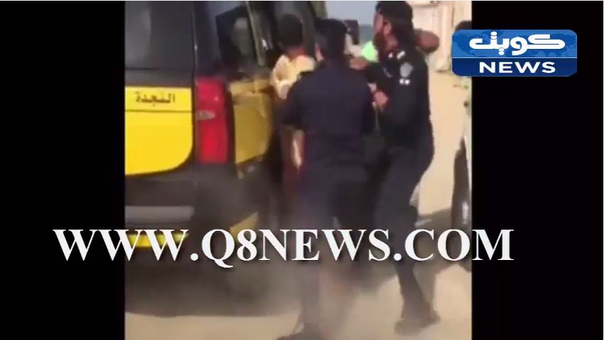فيديو: رجال الداخلية يعتقلون شخص وصديقة يحاول انقاذه !