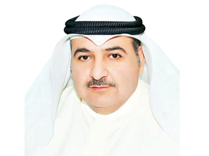 «العمل»: استدعاء أصحاب الشركات المضرب عمالها