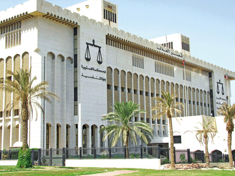 «الجنايات» تحاكم أبوتراب ووالدته 19 الجاري