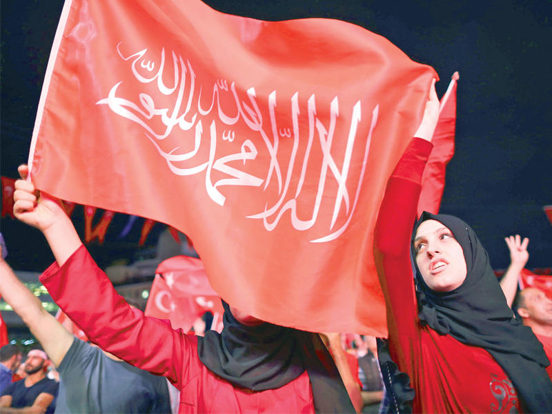 تركيا تواجه «انقلاب» وكالات التصنيف الائتماني