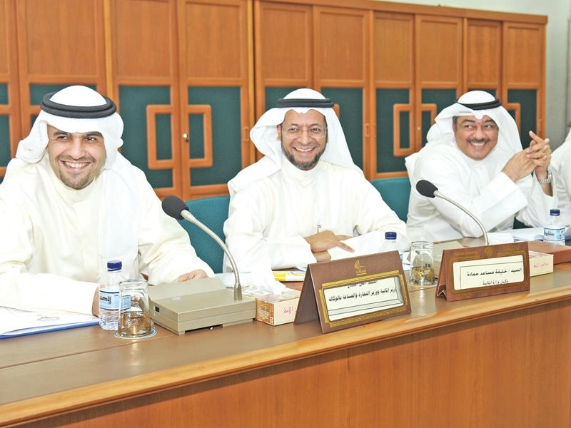 الصالح: 91.4% نسبة العمالة الكويتية في مؤسسة البترول