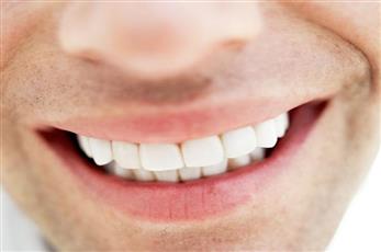 5 أطعمة مفيدة للأسنان.. تعرف عليها