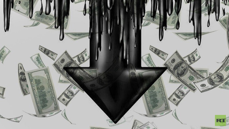 تخمة المعروض تهبط بأسعار النفط مجددا