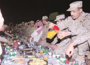 محمد بن سلمان من فرنسا إلى نجران للإفطار مع المرابطين
