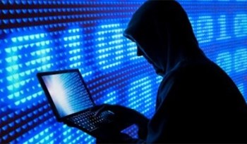 هاكرز يستولون على 10 ملايين دولار من بنوك أوكرانية