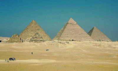 بالصور.. اكتشاف سر “لعنة الفراعنة” .. خدعة في عمق الهرم !!