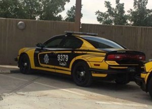 مواطنة عانت الأمرّين.. ابنها العاق ضربها وابنتها حاولت الانتحار