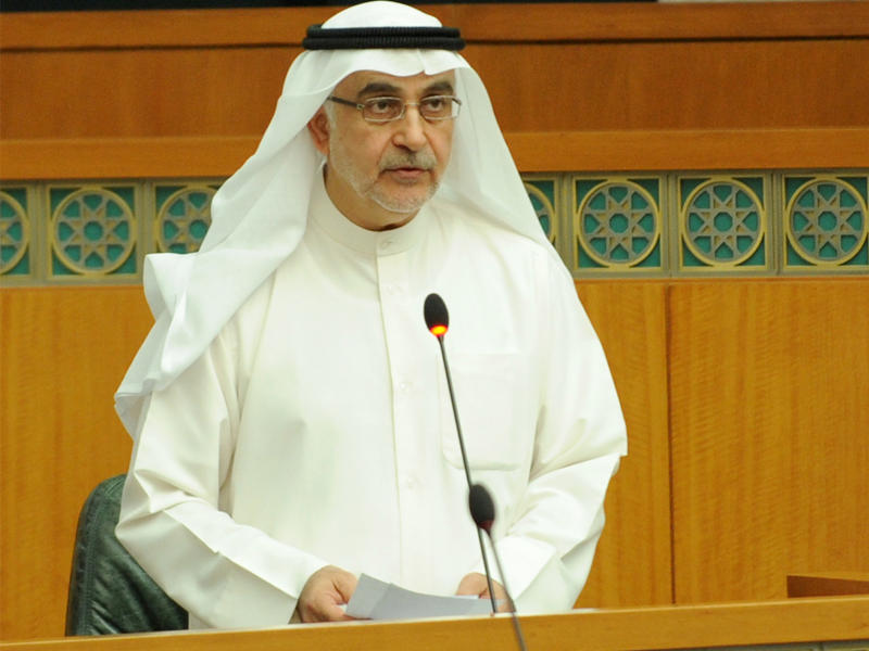 نواب: نتمسك بعدم إضرار المواطنين من زيادة البنزين