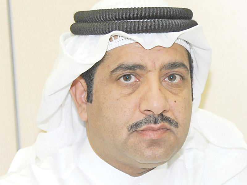 المجلس يرفض «زيادة البنزين» ويدعو الحكومة لاجتماع عاجل