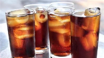 دول الخليج تنتظر وضع ضريبة على المياه الغازية!!