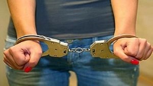 امرأة غضبت فقامت بتكسير 22 صرافا آليا.. لهذا السبب!