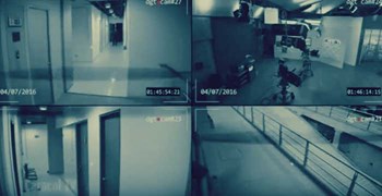 فيديو مرعب .. كاميرات المراقبة توثق شبح يتجول في استديو القناة ليلاً !