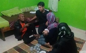 ستيني يعود إلى أسرته بعد عام من دفنه