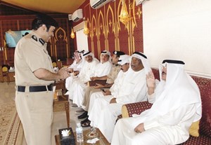 وكيل« الداخلية» للقيادات المتقاعدة: بصماتكم لا تمحى وأبواب الوزارة ستظل مفتوحة لكم ولن نتخلى عنكم