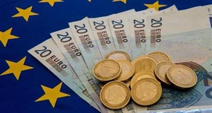 إيطاليا: 500 يورو لكل شاب لإنفاقها على الثقافة
