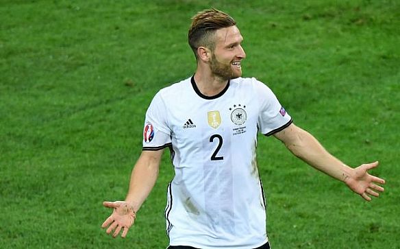 جوارديولا يتمنى ضم بوسكيتس الجديد