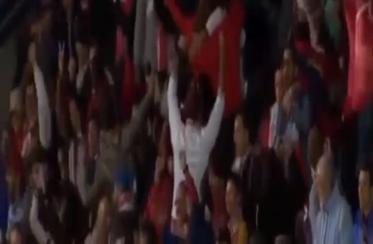 بالفيديو…  ريال مدريد يقهر اشبيلية و يفوز بكأس السوبر الأوروبي بعد مباراة مجنونة