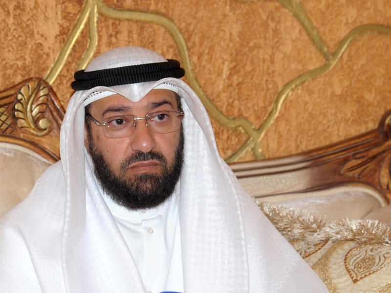 العمير يؤكد أهمية تعاون السلطتين لاستكمال الإنجازات