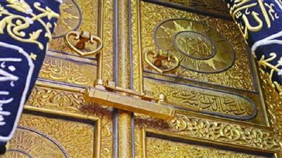 حقائق تاريخية عن الكعبة.. مهندسون مصريون وأعمدة من بورما