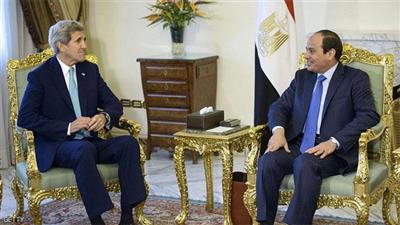 الرئيس المصري يلتقي جون كيري في نيودلهي