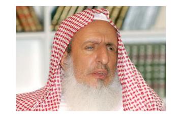 مفتي السعودية يفجرها في وجه إيران: لستم بمسلمين!