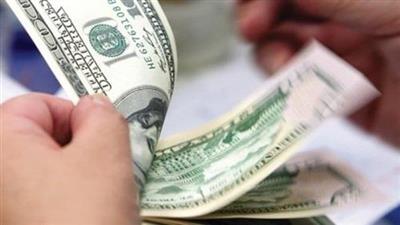 الدولار يسجل أسوأ أداء أسبوعي