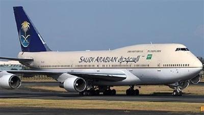 طيار سعودي يرفض الإقلاع بسبب سيدة !