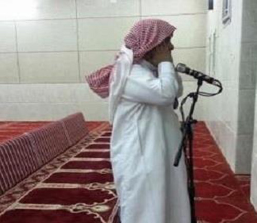 وفاة مؤذن أثناء رفعه أذان الظهر في السعودية يشعل تويتر