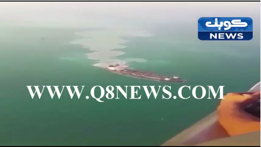 بالفيديو…باخرة تلوث المياه الأقليمية بإلقاء مخلفاتها في سواحل الكويت!!