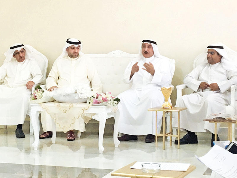 أبل والجسار: التزام السكنية بتوفير الخدمات العامة لأهالي مدينة صباح الأحمد