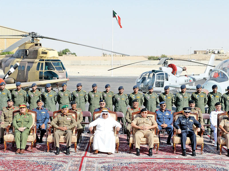 الجراح: «أحمد الجابر» الجوية صرح علمي وتدريبي لـ «الدفاع»