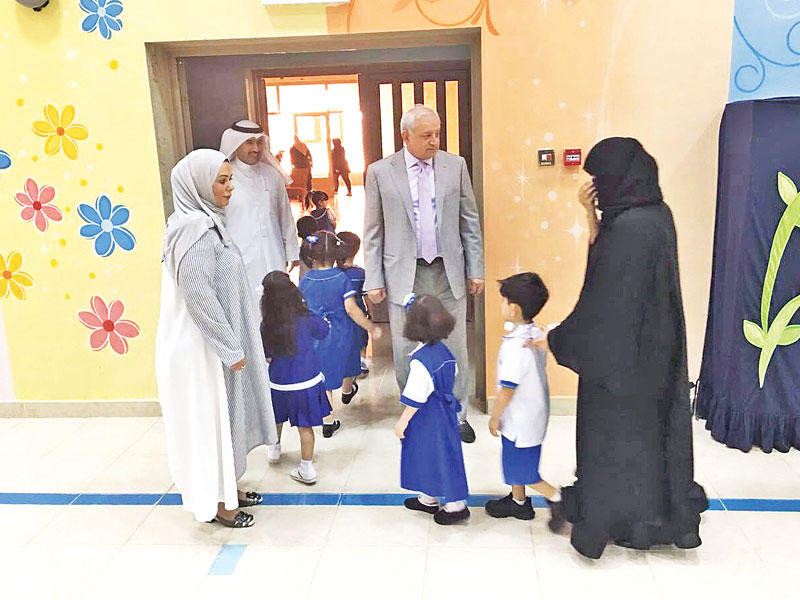 العيسى: كل إمكاناتنا تحت تصرف الإدارات المدرسية لخدمة الطلاب