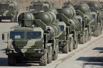 موسكو تؤكد نقل نظام S-300 الصاروخي إلى إيران بشكل كامل