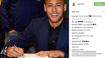 نيمار سعيد بتمديد عقده مع برشلونة