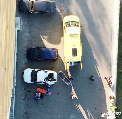 شاهد: عاشق غبي أراد إبهار محبوبته ببطولته.. قفز من الطابق الـ23!